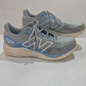 New Balance Fresh Foam 680 Women's Light Blue Athletic Shoes Size 9.5 D Wide